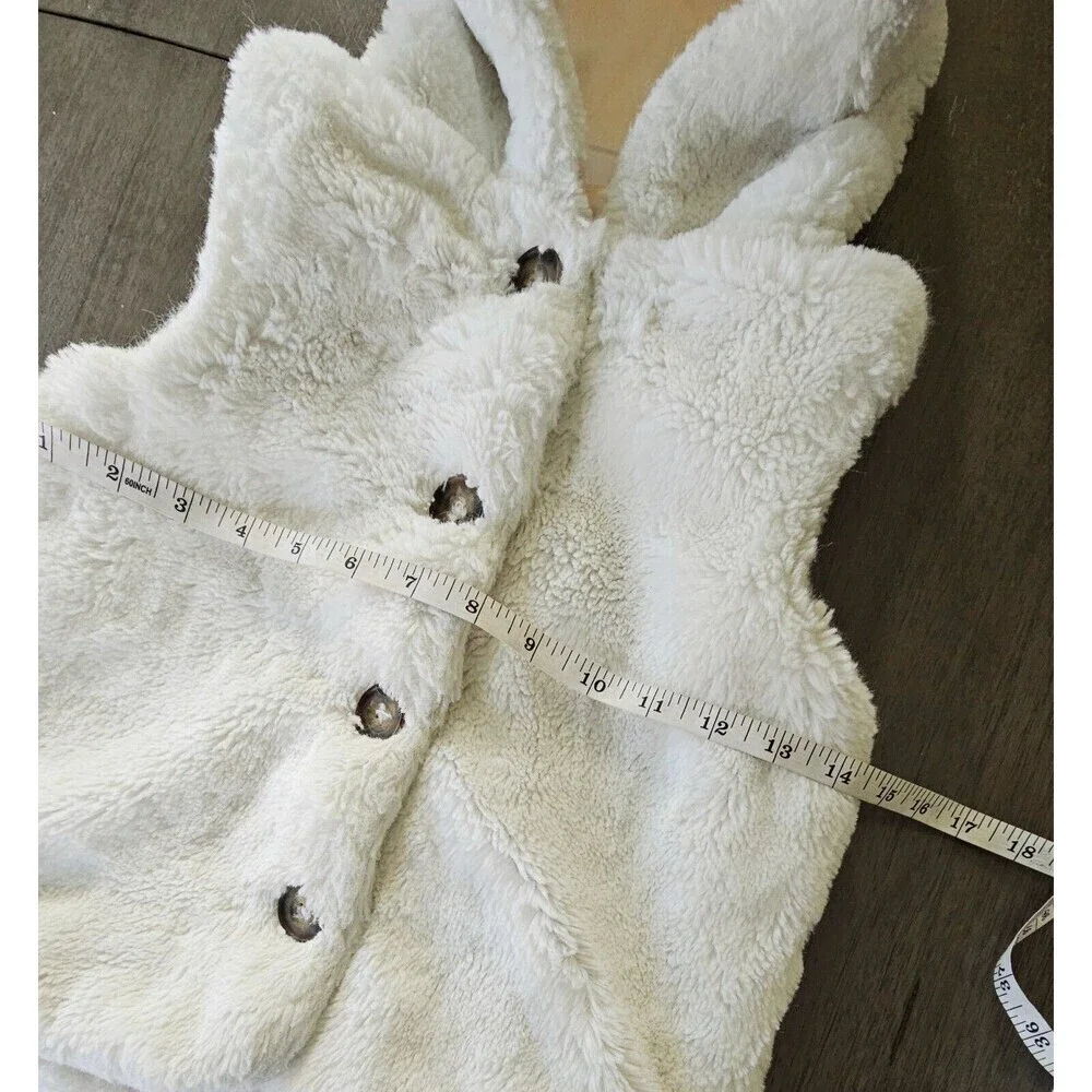 Hanna Andersson White Faux Fur Hooded Vest  Size 6 (120) Button Front Teddy Bear
